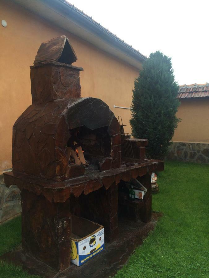 Country House Egomer Calugari Exterior foto